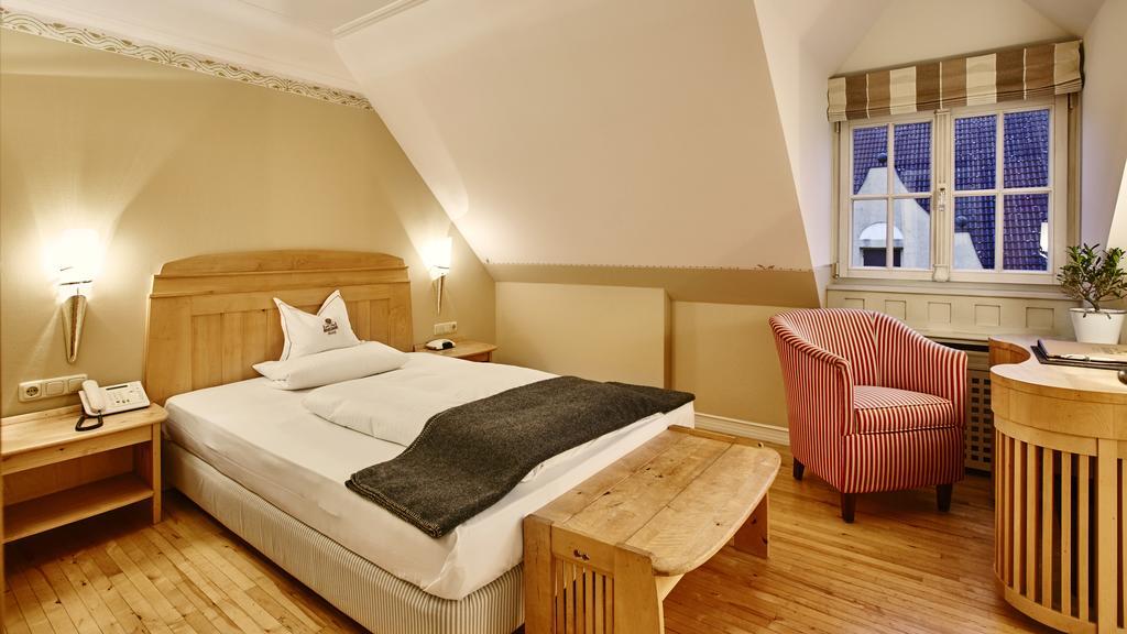 Hotel Gutsgasthof Stangl Vaterstetten Εξωτερικό φωτογραφία