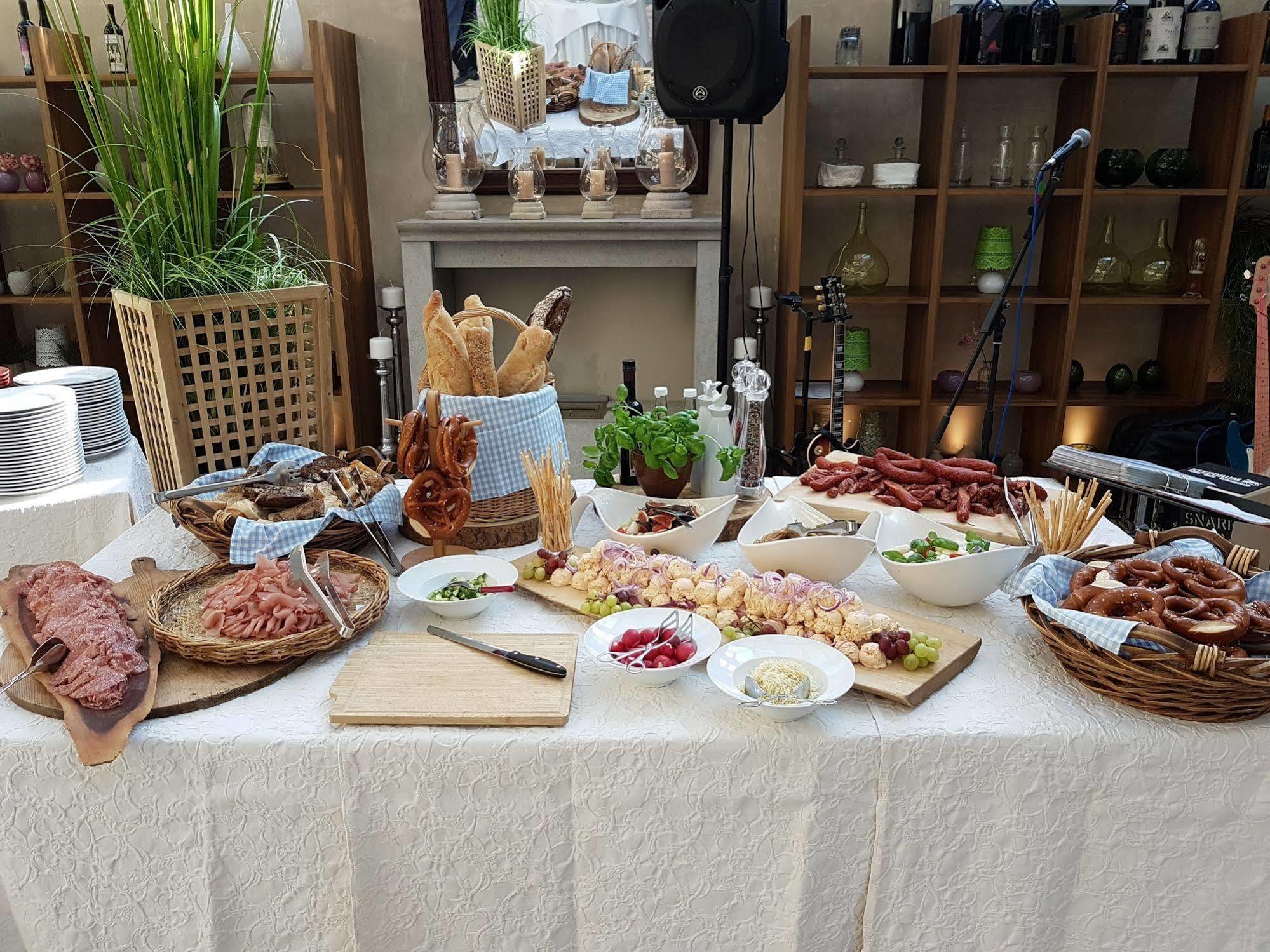 Hotel Gutsgasthof Stangl Vaterstetten Εξωτερικό φωτογραφία